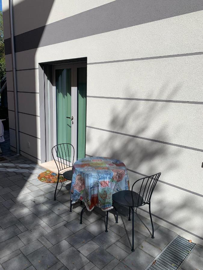 Bed and Breakfast 8 Di Cuori Rimini Exterior foto